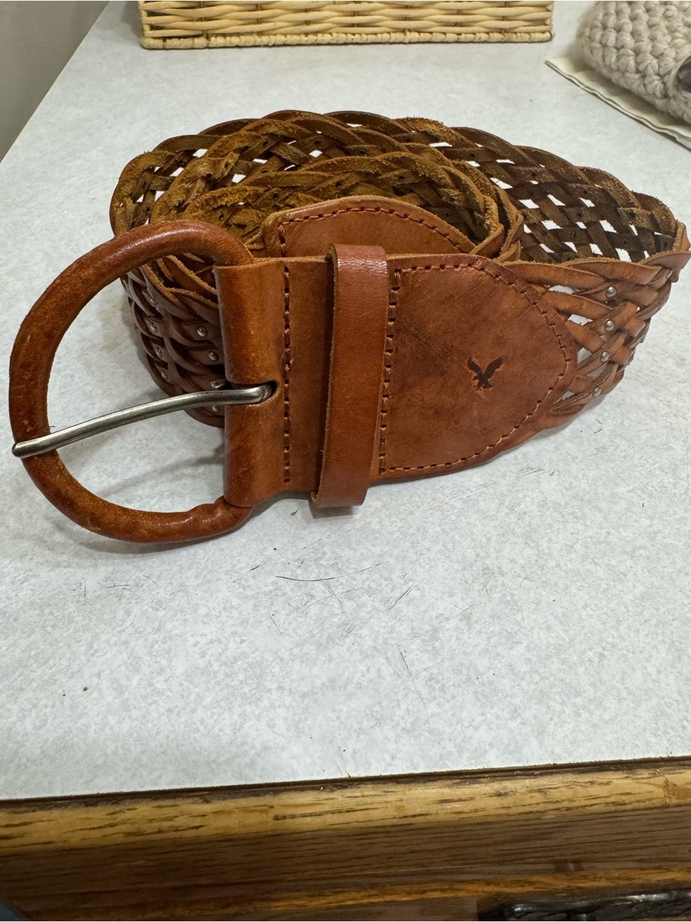 American Eagle Outfitters Woven Leather Belt in Chestnut Brown 47” from buckle